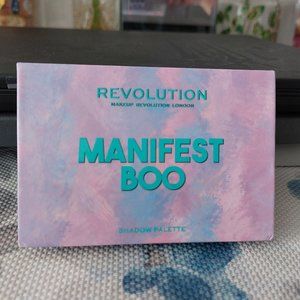 Makeup Revolution London Power Shadow Palette MANIFEST BOO - 0.18oz